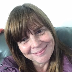 Meet your Posher, Daniela